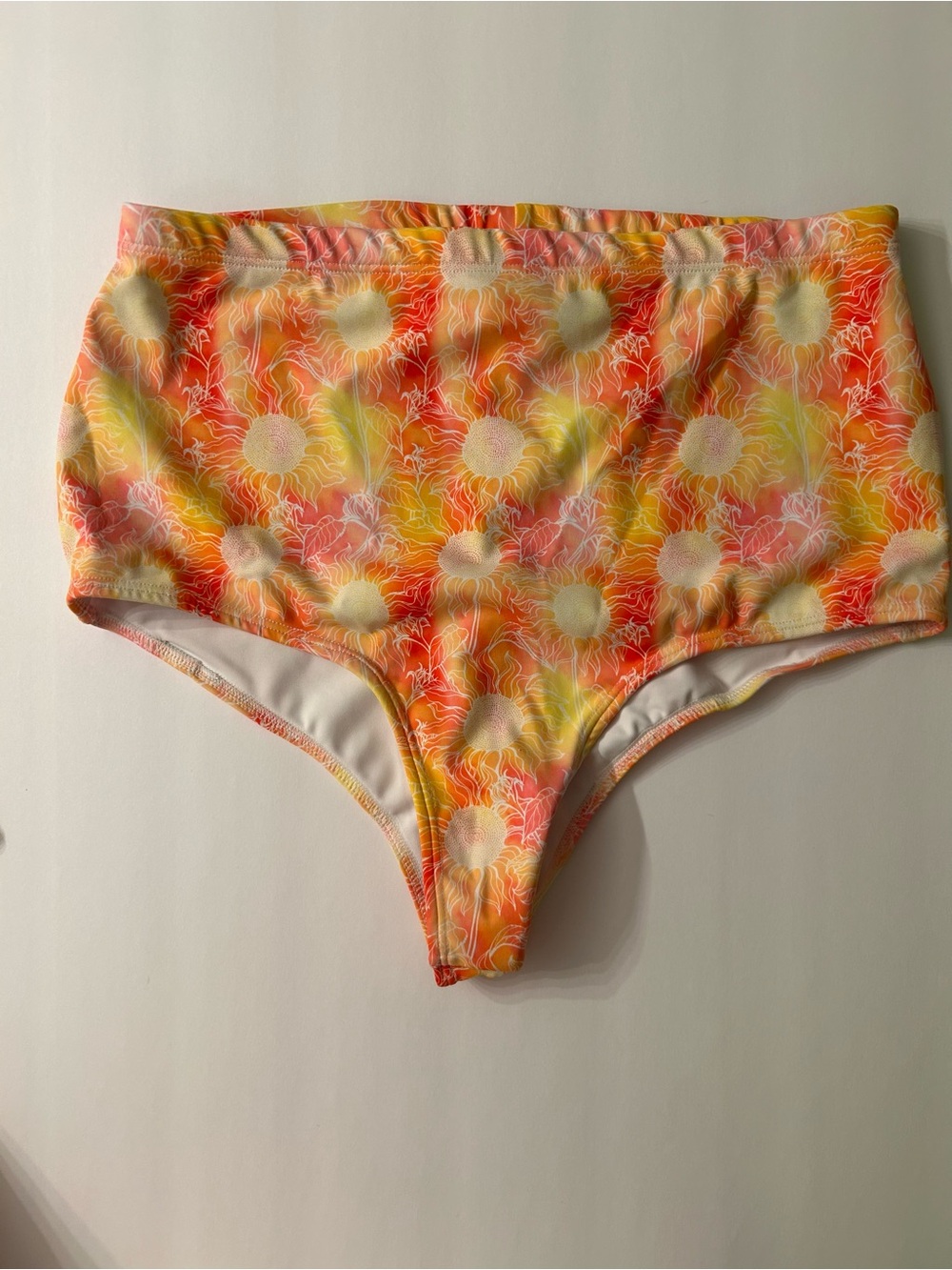 Sunflower Raver x Freedom Rave Wear Collab - Picture 3 of 6